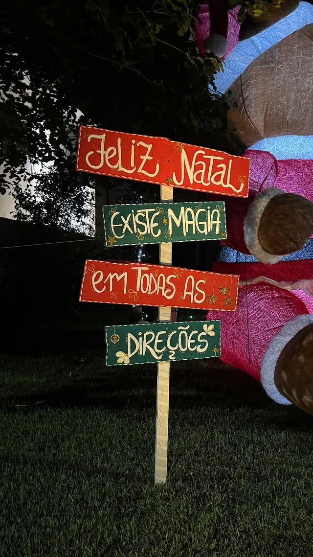 Placa — Feliz Natal
