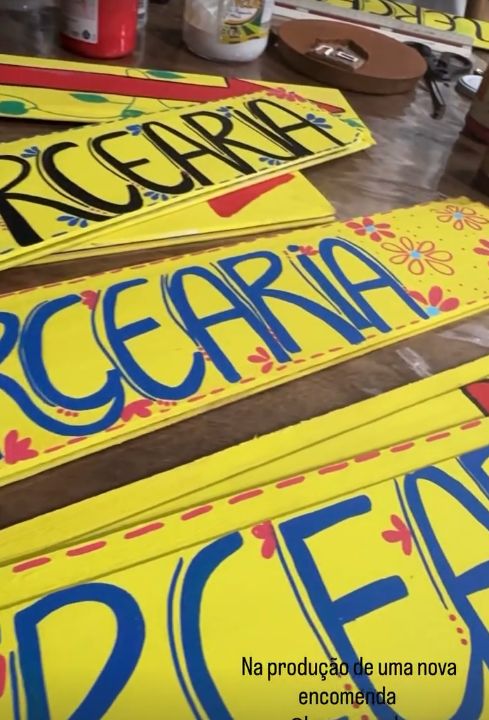 Placas personalizadas para mercearia